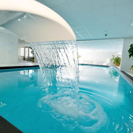 Апартаменты Strandhochhaus Sf10 *