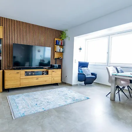 Strandhochhaus Sf10 Куксхафен