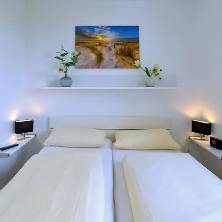 Strandhochhaus Sf10 * Куксхафен